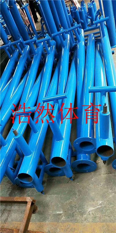 客戶定做的室外健身器材開(kāi)始組裝